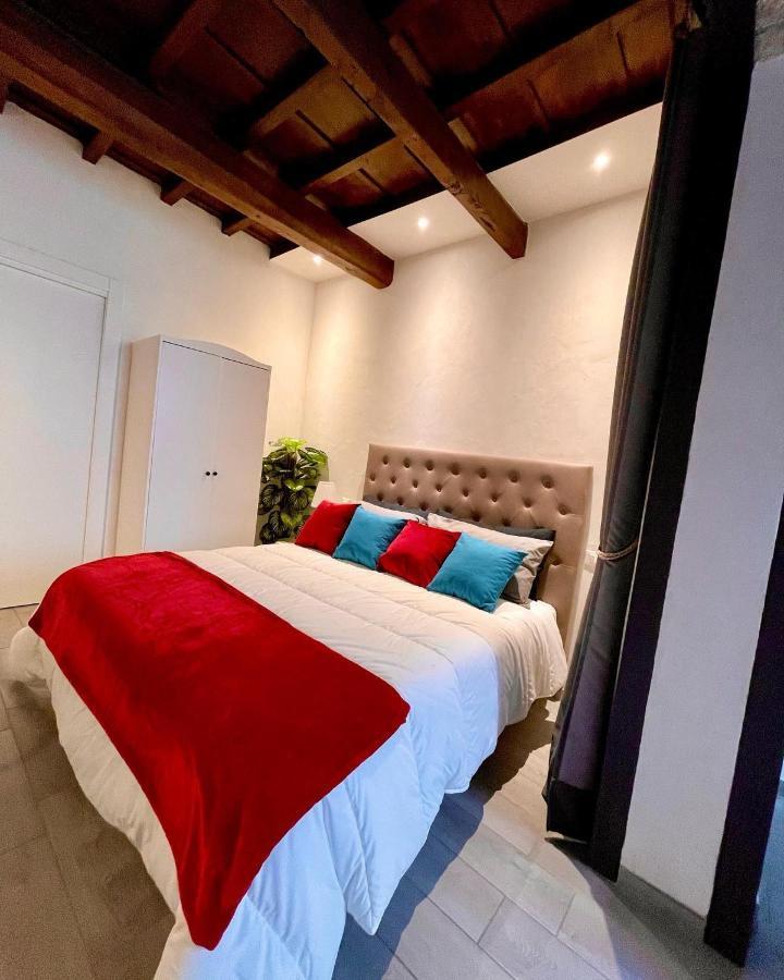 Roberto'S Apartment. Firenze Piazza Santa Croce. Екстериор снимка